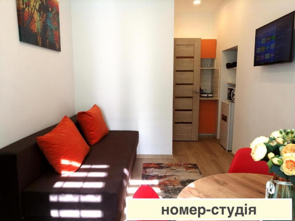 Світло Цілодобово Apartments In The City Center ลวีฟ ภายนอก รูปภาพ